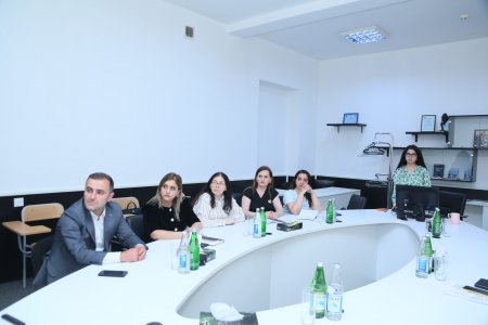 Mingəçevir Dövlət Universitetinin əməkdaşları AzTU-da Elektron Sənəd Dövriyyəsi Sistemi üzrə praktiki təlimlərdə iştirak edirlər