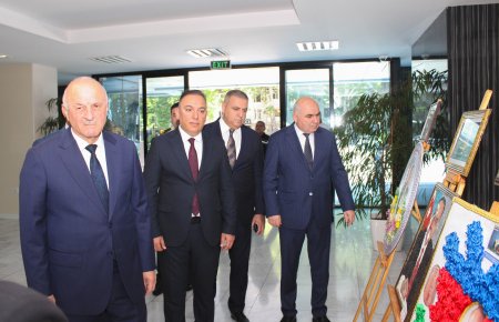 Milli Qurtuluşdan müasir zəfərlərə: Mingəçevirdə Ulu Öndər Heydər Əliyevin siyasi irsinə həsr olunan konfrans keçirilib Milli Qurtuluşdan müasir zəfərlərə: Mingəçevirdə Ulu Öndər Heydər Əliyevin siyasi irsinə həsr olunan konfrans keçirilib