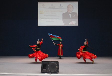 Milli Qurtuluşdan müasir zəfərlərə: Mingəçevirdə Ulu Öndər Heydər Əliyevin siyasi irsinə həsr olunan konfrans keçirilib Milli Qurtuluşdan müasir zəfərlərə: Mingəçevirdə Ulu Öndər Heydər Əliyevin siyasi irsinə həsr olunan konfrans keçirilib