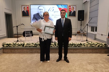 Yevlaxda 15 İyun – Milli Qurtuluş Gününə həsr olunmuş tədbir keçirilib. FOTOLAR Yevlaxda 15 İyun – Milli Qurtuluş Gününə həsr olunmuş tədbir keçirilib. FOTOLAR