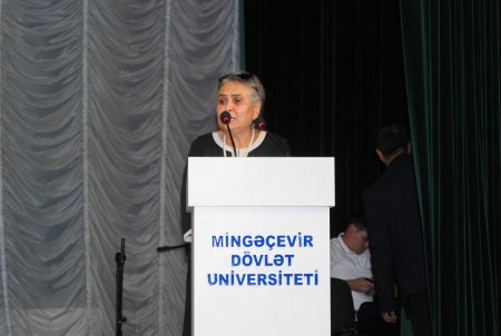 MDU-da qəhrəmanlıq yaddaşı və milli dəyərlər: Şəhid Turan Məhərrəmovun xatirəsinə həsr olunan tədbir keçirilib MDU-da qəhrəmanlıq yaddaşı və milli dəyərlər: Şəhid Turan Məhərrəmovun xatirəsinə həsr olunan tədbir keçirilib