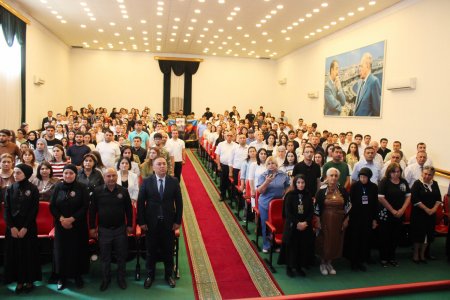 MDU-da qəhrəmanlıq yaddaşı və milli dəyərlər: Şəhid Turan Məhərrəmovun xatirəsinə həsr olunan tədbir keçirilib MDU-da qəhrəmanlıq yaddaşı və milli dəyərlər: Şəhid Turan Məhərrəmovun xatirəsinə həsr olunan tədbir keçirilib