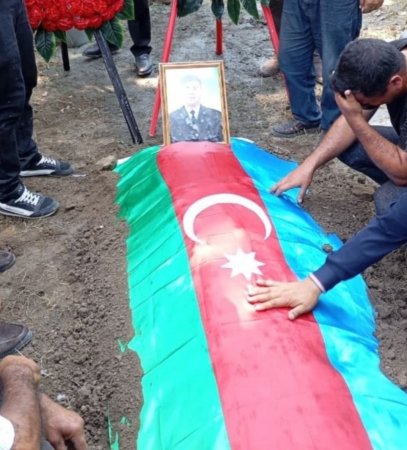 Hərbçimizin təlim zamanı ürəyi dayandı - FOTO Hərbçimizin təlim zamanı ürəyi dayandı - FOTO