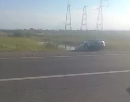 Yevlaxda yol qəzası: “Hyundai” və “Chevrolet” toqquşdu-FOTO Yevlaxda yol qəzası: “Hyundai” və “Chevrolet” toqquşdu-FOTO